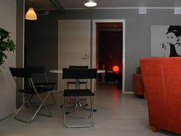 Фото номера Большой семейный номер с сауной Отель Hotel Keskipiste г. Кярсямяки 18
