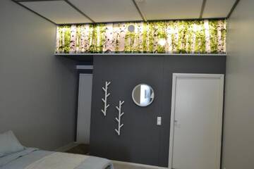 Фото номера Улучшенный трехместный номер Отель Hotel Keskipiste г. Кярсямяки 4