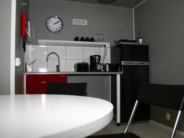 Фото номера Большой семейный номер с сауной Отель Hotel Keskipiste г. Кярсямяки 6